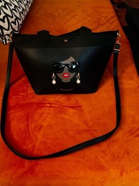 Black Women's Satchel Tote with Chic Face Applique